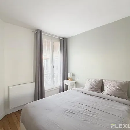 Spacious Modern T2 In The 13th District Apartment